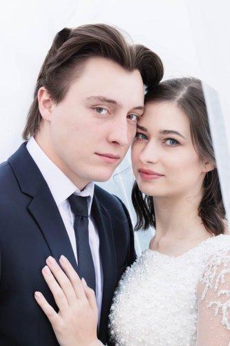 mobile - carousel-hero-element image-7